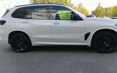 BMW X5 M, 2023 год, 21 344 000 рублей, 4 фотография