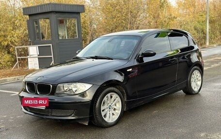 BMW 1 серия, 2008 год, 715 000 рублей, 3 фотография