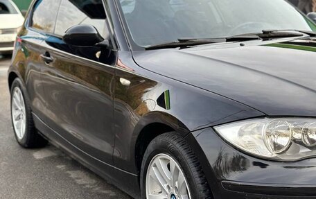 BMW 1 серия, 2008 год, 715 000 рублей, 25 фотография