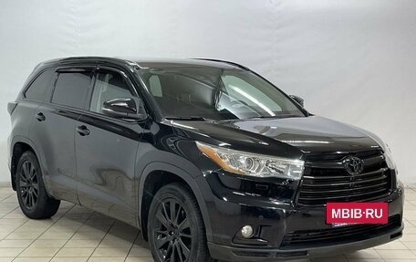 Toyota Highlander III, 2014 год, 2 999 000 рублей, 2 фотография