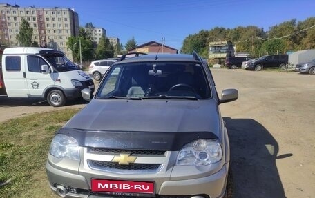 Chevrolet Niva I рестайлинг, 2012 год, 650 000 рублей, 1 фотография