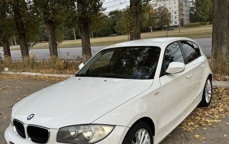 BMW 1 серия, 2010 год, 1 100 000 рублей, 1 фотография