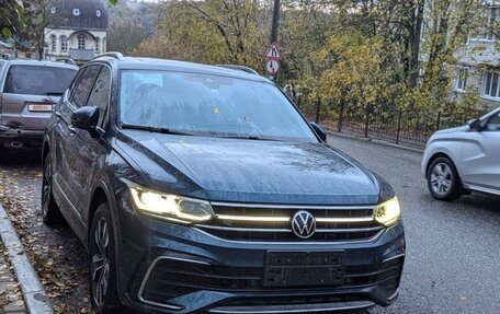 Volkswagen Tiguan II, 2021 год, 4 600 000 рублей, 17 фотография