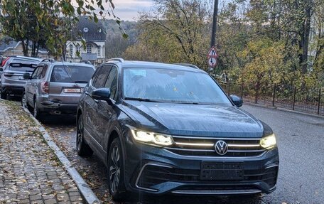 Volkswagen Tiguan II, 2021 год, 4 600 000 рублей, 14 фотография