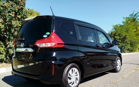 Honda Freed II, 2017 год, 1 895 000 рублей, 3 фотография