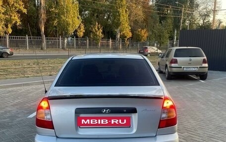 Hyundai Accent II, 2005 год, 390 000 рублей, 3 фотография