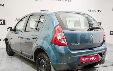 Renault Sandero I, 2013 год, 599 000 рублей, 3 фотография