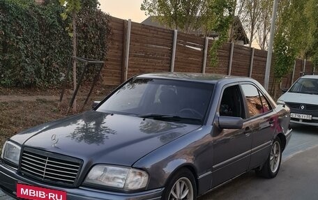 Mercedes-Benz C-Класс, 1996 год, 185 000 рублей, 2 фотография