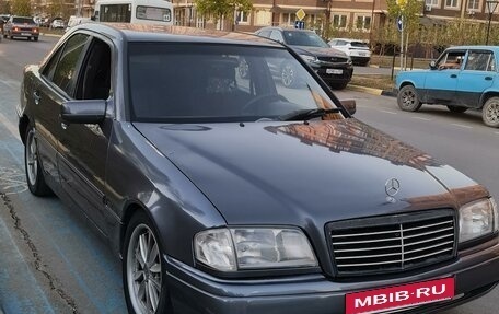 Mercedes-Benz C-Класс, 1996 год, 185 000 рублей, 4 фотография