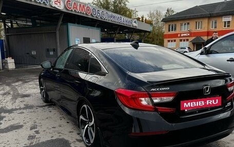 Honda Accord IX рестайлинг, 2018 год, 2 500 000 рублей, 14 фотография