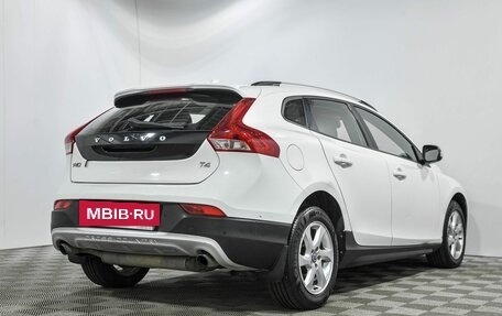 Volvo V40 II рестайлинг, 2013 год, 1 270 000 рублей, 4 фотография