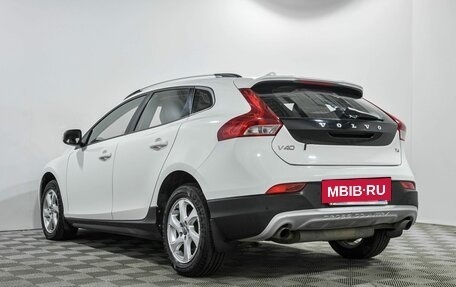 Volvo V40 II рестайлинг, 2013 год, 1 270 000 рублей, 6 фотография