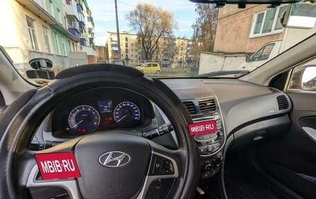 Hyundai Solaris II рестайлинг, 2014 год, 1 150 000 рублей, 8 фотография