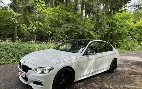 BMW 3 серия, 2016 год, 2 800 000 рублей, 16 фотография