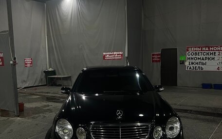 Mercedes-Benz E-Класс, 2002 год, 850 000 рублей, 1 фотография