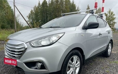 Hyundai ix35 I рестайлинг, 2010 год, 1 550 000 рублей, 2 фотография