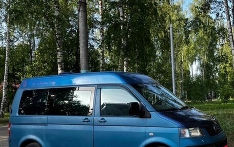 Volkswagen Transporter T5 рестайлинг, 2006 год, 1 300 000 рублей, 1 фотография