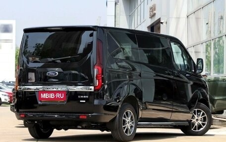 Ford Tourneo Custom I рестайлинг, 2024 год, 4 895 000 рублей, 2 фотография