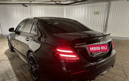 Mercedes-Benz E-Класс AMG, 2018 год, 7 480 000 рублей, 8 фотография