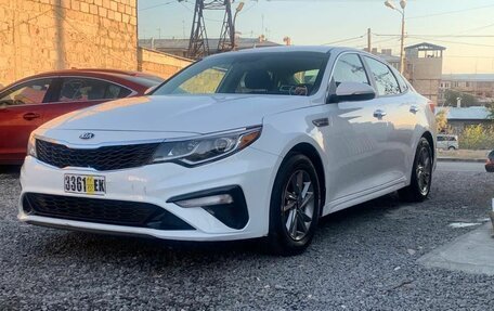 KIA Optima IV, 2018 год, 1 889 000 рублей, 2 фотография