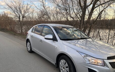 Chevrolet Cruze II, 2013 год, 850 000 рублей, 2 фотография