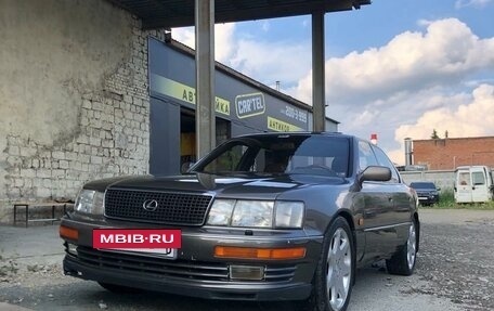 Lexus LS III, 1990 год, 410 000 рублей, 3 фотография