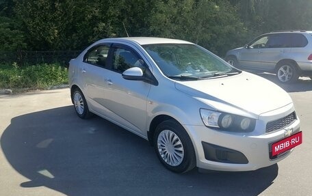 Chevrolet Aveo III, 2014 год, 865 000 рублей, 4 фотография