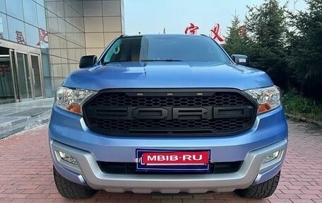 Ford Everest II, 2016 год, 2 700 000 рублей, 2 фотография