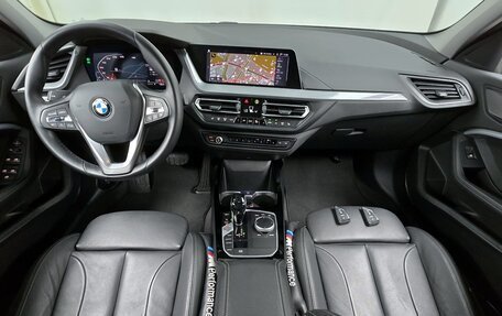 BMW 1 серия, 2021 год, 2 778 864 рублей, 7 фотография