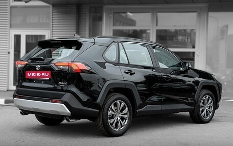 Toyota RAV4, 2024 год, 5 090 000 рублей, 3 фотография