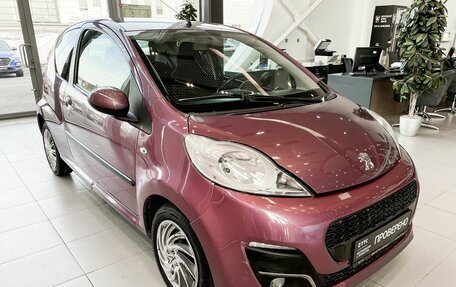 Peugeot 107 I рестайлинг, 2012 год, 607 000 рублей, 3 фотография