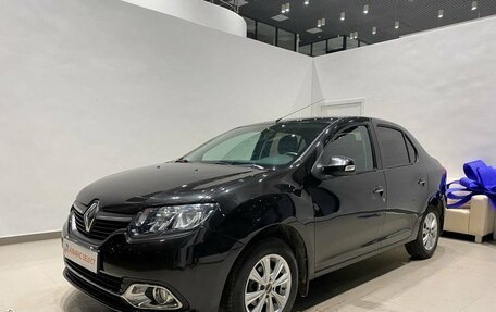 Renault Logan II, 2015 год, 785 000 рублей, 7 фотография