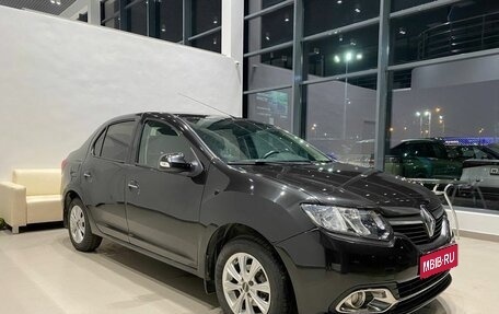 Renault Logan II, 2015 год, 785 000 рублей, 1 фотография