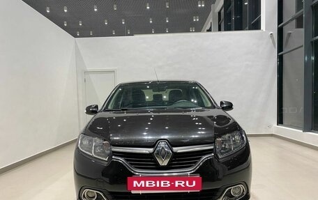 Renault Logan II, 2015 год, 785 000 рублей, 8 фотография