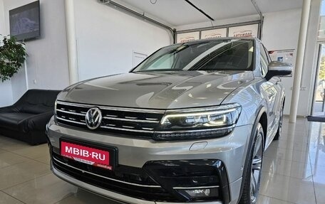 Volkswagen Tiguan II, 2020 год, 3 780 000 рублей, 3 фотография