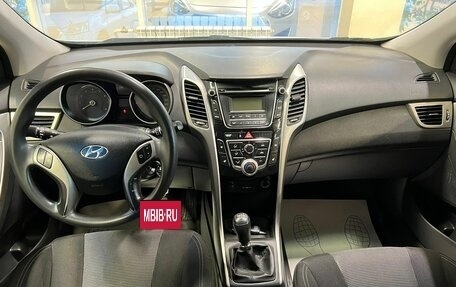 Hyundai i30 II рестайлинг, 2013 год, 899 000 рублей, 8 фотография