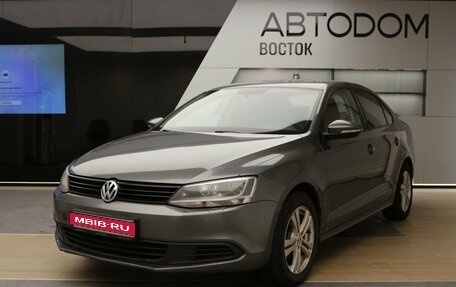 Volkswagen Jetta VI, 2013 год, 870 000 рублей, 1 фотография