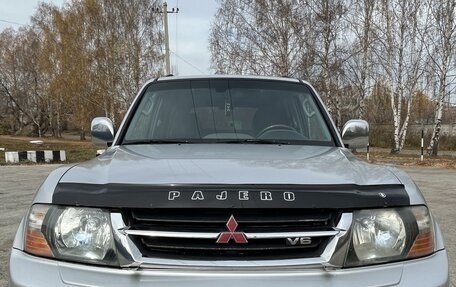 Mitsubishi Montero III, 2000 год, 1 050 000 рублей, 4 фотография