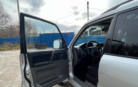 Mitsubishi Montero III, 2000 год, 1 050 000 рублей, 9 фотография