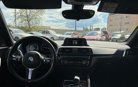 BMW 1 серия, 2019 год, 2 390 000 рублей, 10 фотография