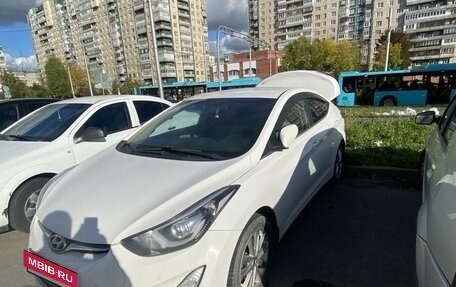 Hyundai Elantra V, 2015 год, 1 300 000 рублей, 2 фотография