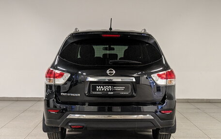 Nissan Pathfinder, 2015 год, 2 150 000 рублей, 6 фотография