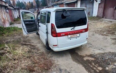 Nissan Serena II, 2001 год, 420 000 рублей, 3 фотография