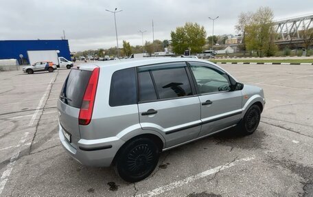 Ford Fusion I, 2004 год, 415 000 рублей, 2 фотография