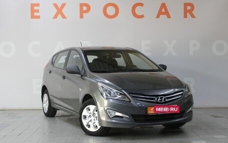 Hyundai Solaris II рестайлинг, 2014 год, 997 000 рублей, 3 фотография