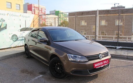 Volkswagen Jetta VI, 2012 год, 1 058 000 рублей, 2 фотография