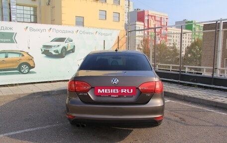 Volkswagen Jetta VI, 2012 год, 1 058 000 рублей, 16 фотография