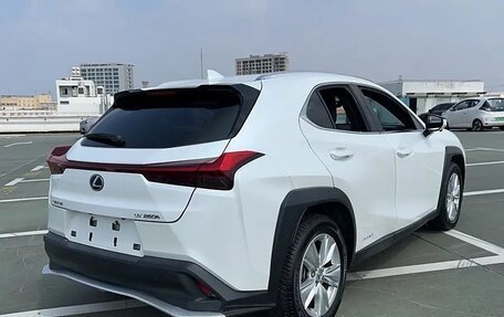 Lexus UX I, 2020 год, 2 690 000 рублей, 4 фотография