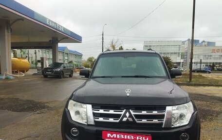 Mitsubishi Pajero IV, 2012 год, 1 700 000 рублей, 2 фотография