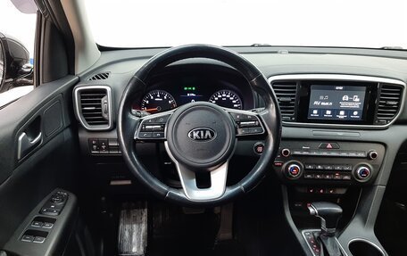 KIA Sportage IV рестайлинг, 2018 год, 2 380 000 рублей, 14 фотография